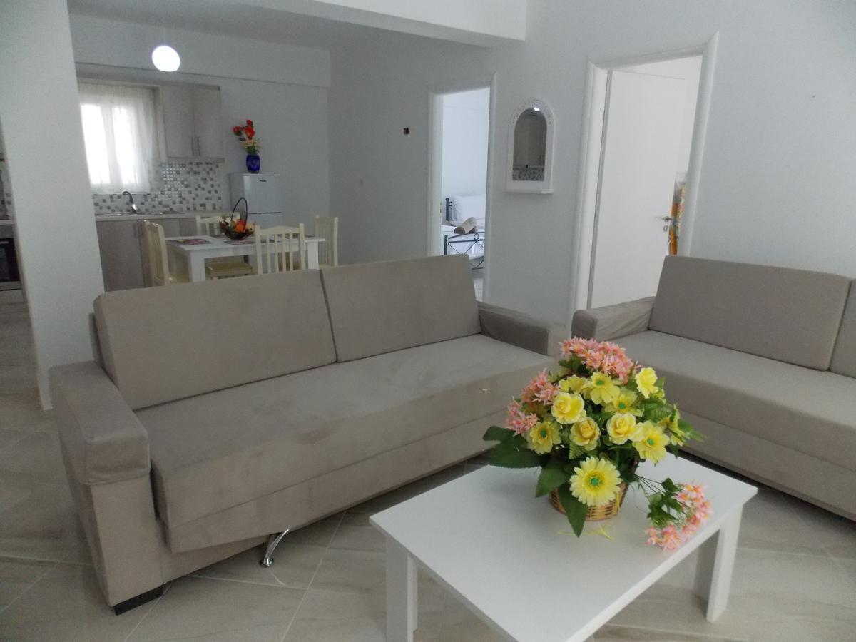 Zeta'S Apartments Sarande Exterior photo